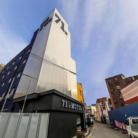 71 Street Motel Suwon Exteriér fotografie