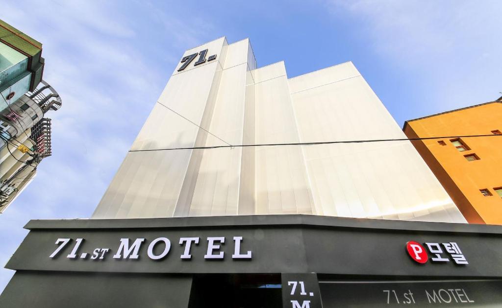 71 Street Motel Suwon Exteriér fotografie